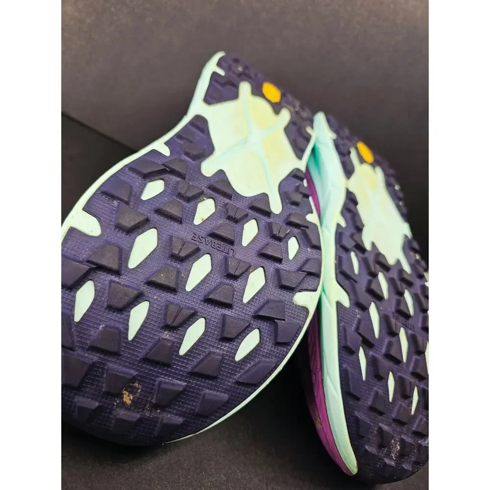 Hoka Women 8.5 Comfy footwear